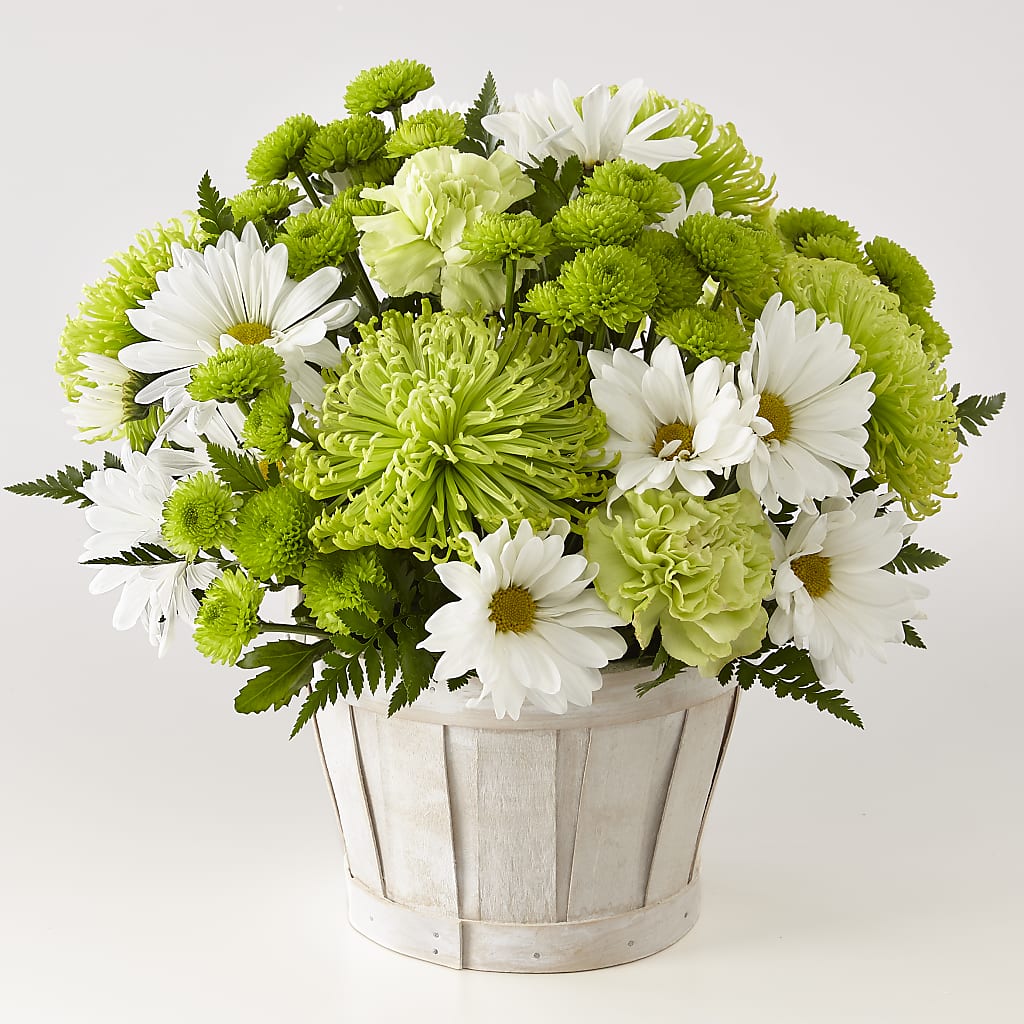 Lucky Charm Basket (Standard) – Deux Gars Des Fleurs, Sorel PQ