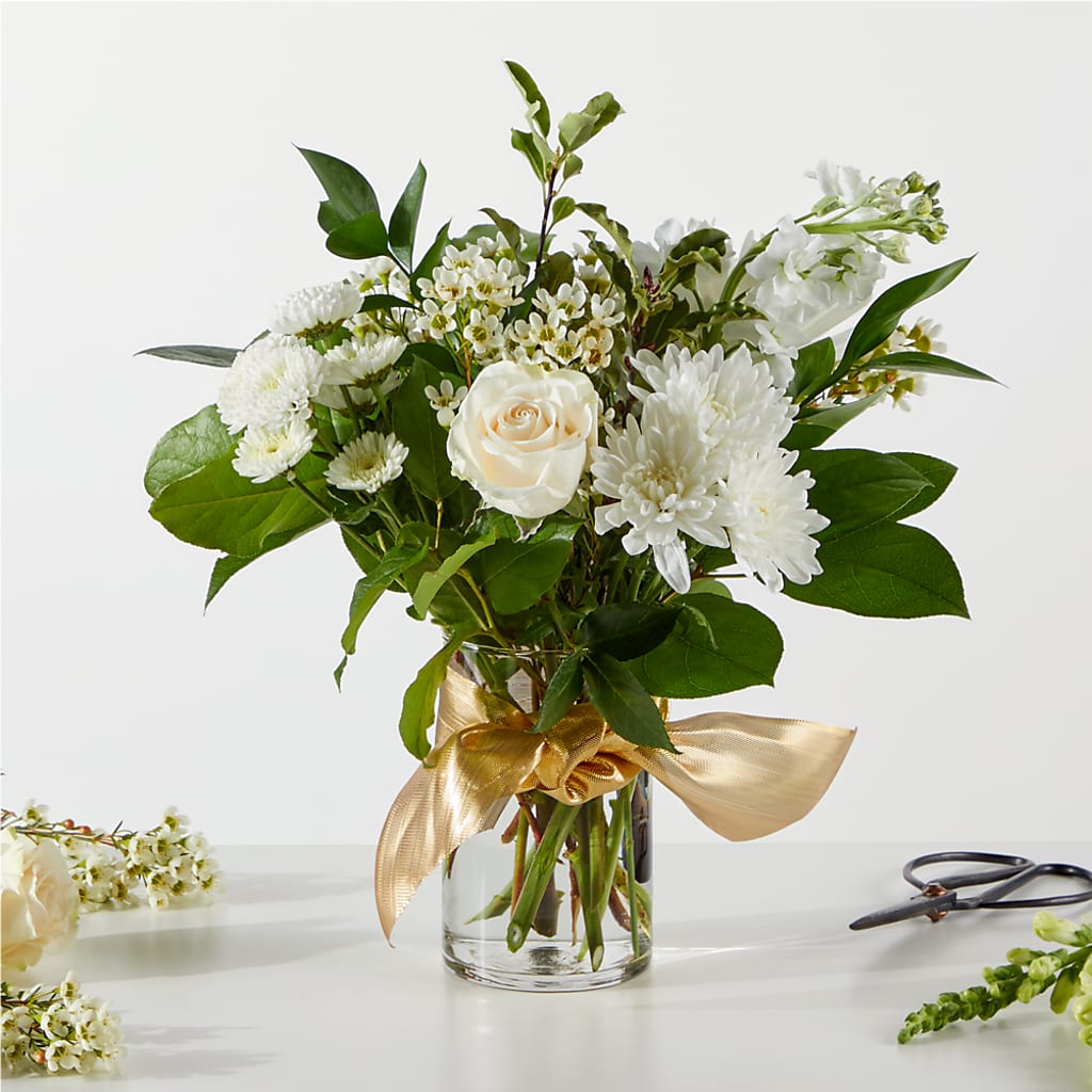 New Beginnings – A Florist Original – Deux Gars Des Fleurs, Sorel PQ