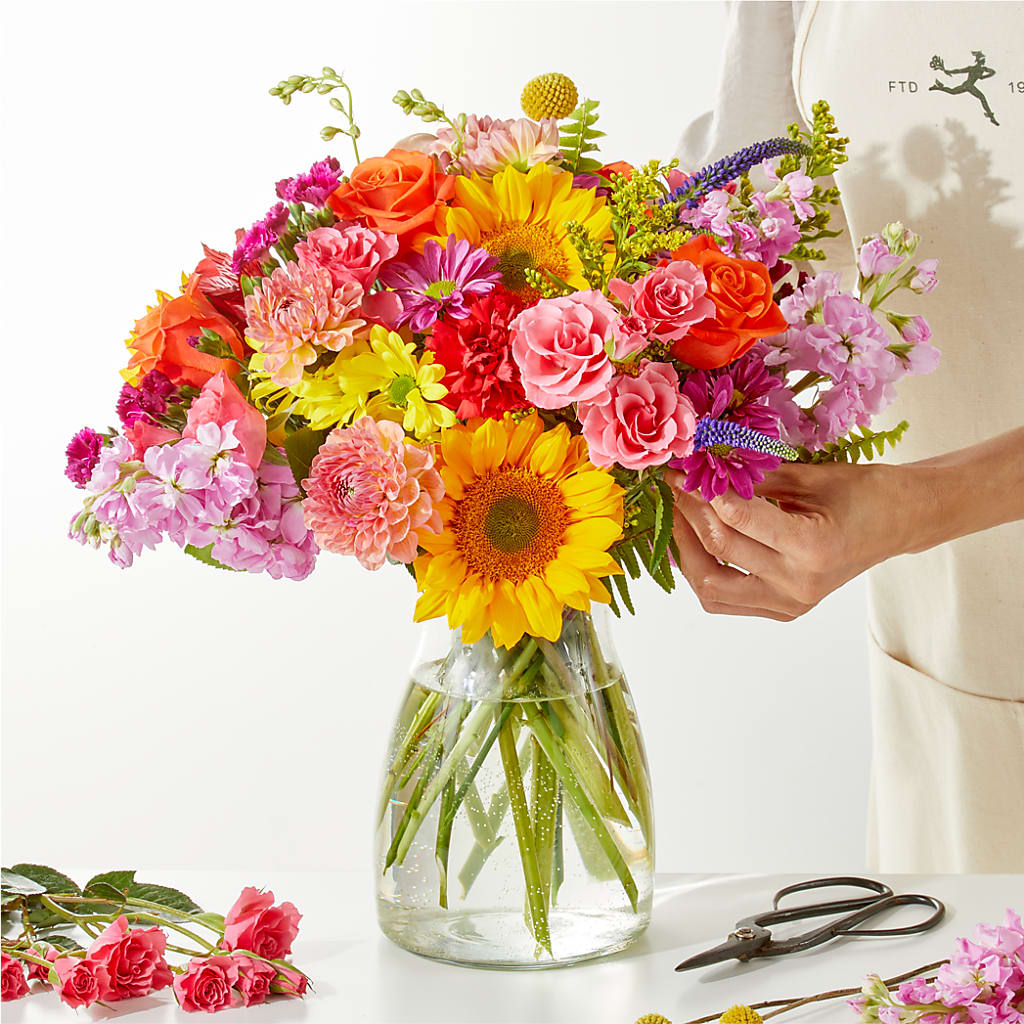 Cue the Confetti - A Florist Original – Deux Gars Des Fleurs, Sorel PQ