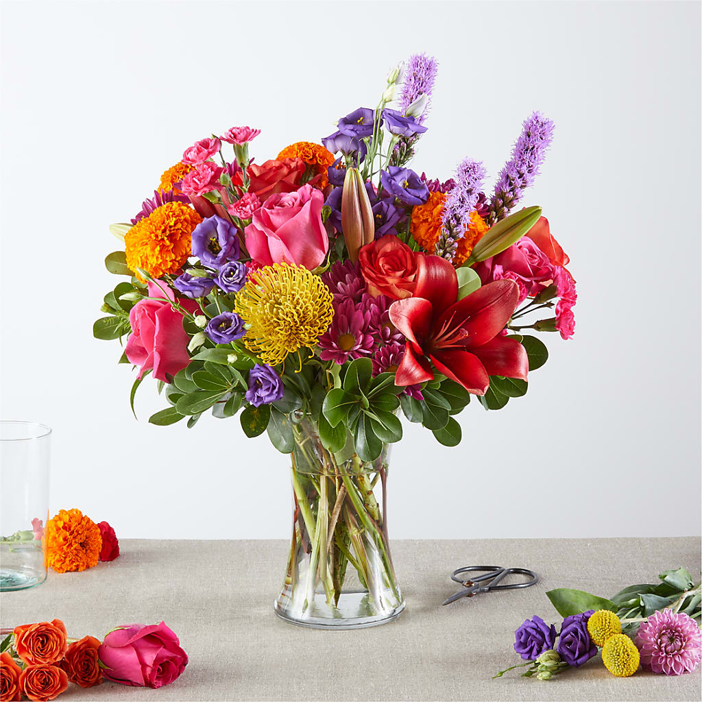 Feast of Color – A Florist Original – Deux Gars Des Fleurs, Sorel PQ