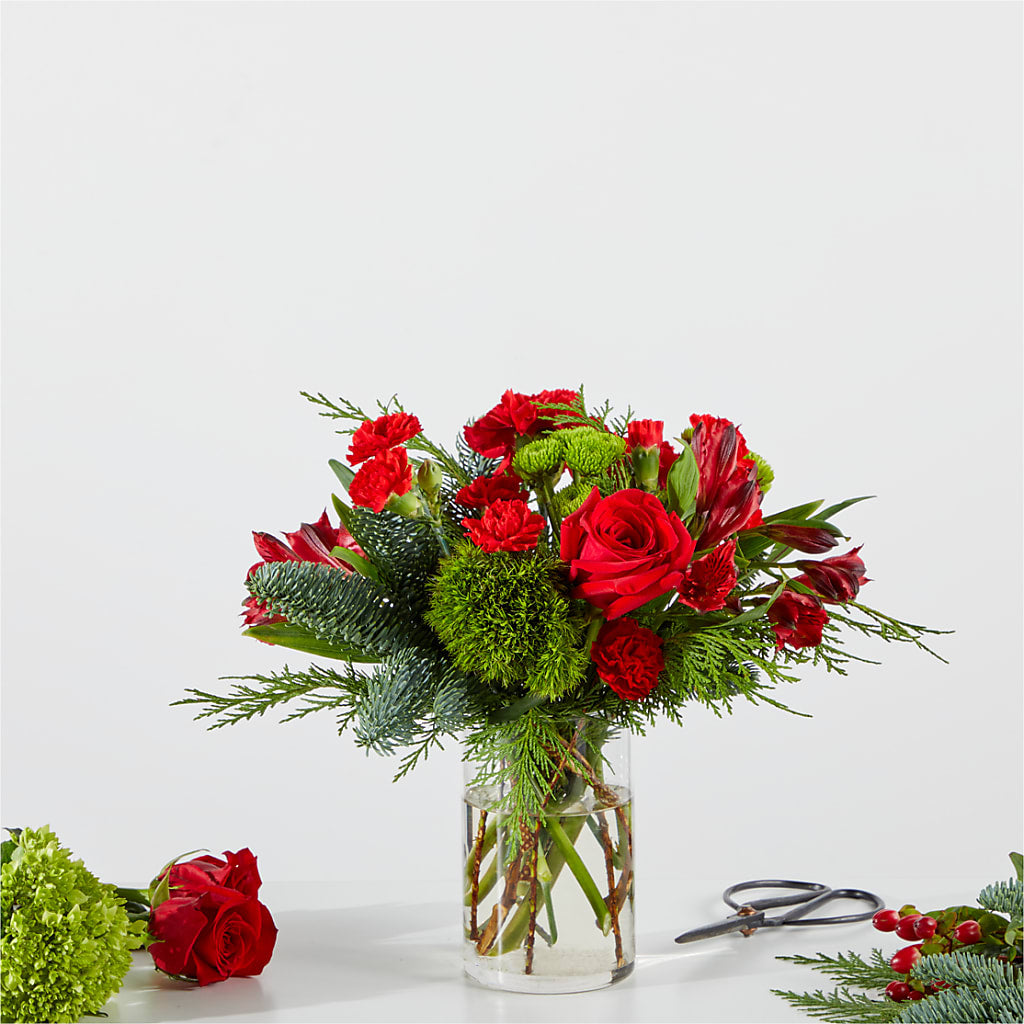 Merry Moment Bouquet – A Florist Original – Deux Gars Des Fleurs, Sorel PQ