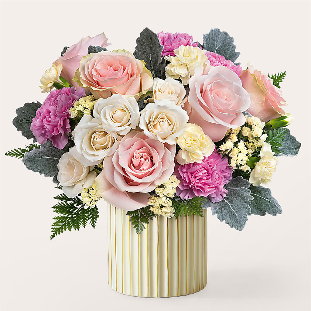 Blissful Moments Bouquet with Ivory Vase – Deux Gars Des Fleurs, Sorel PQ