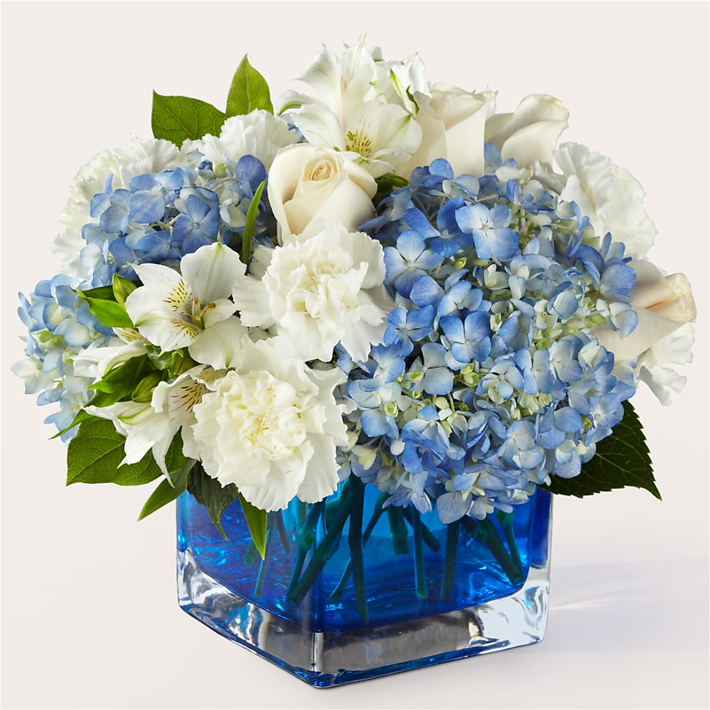 Soothing Waters Bouquet – Deux Gars Des Fleurs, Sorel PQ