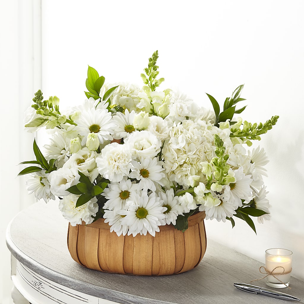 Pure Ivory Basket – Deux Gars Des Fleurs, Sorel PQ