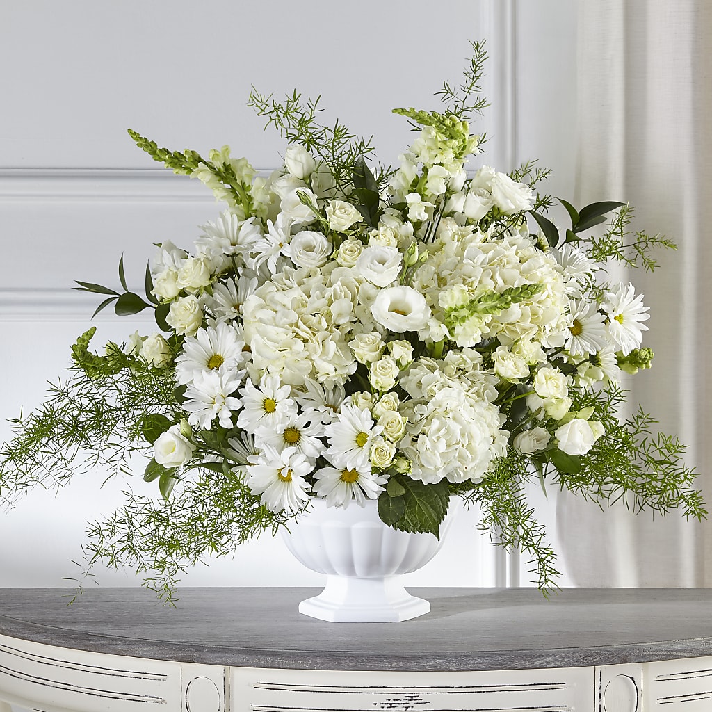Love & Compassion Arrangement – Deux Gars Des Fleurs, Sorel PQ