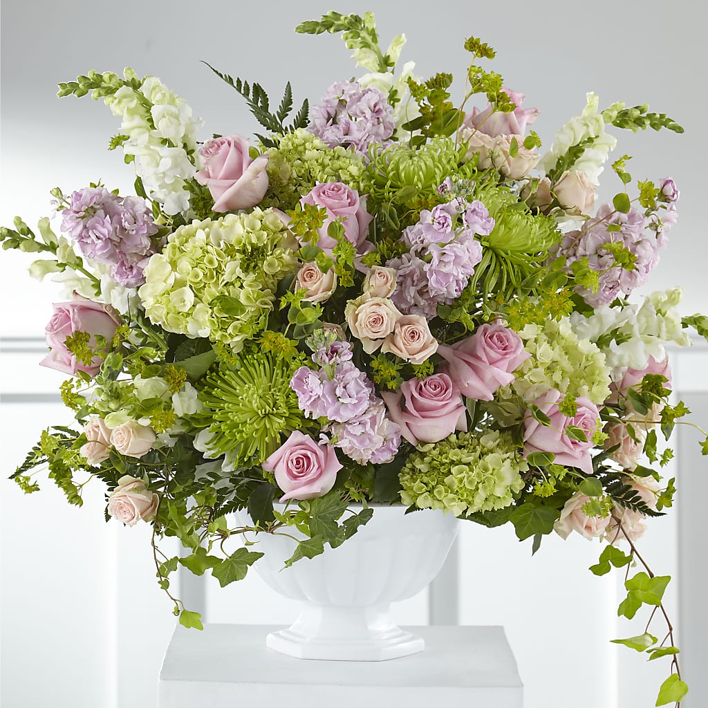 Radiant Embrace Arrangement – Deux Gars Des Fleurs, Sorel PQ