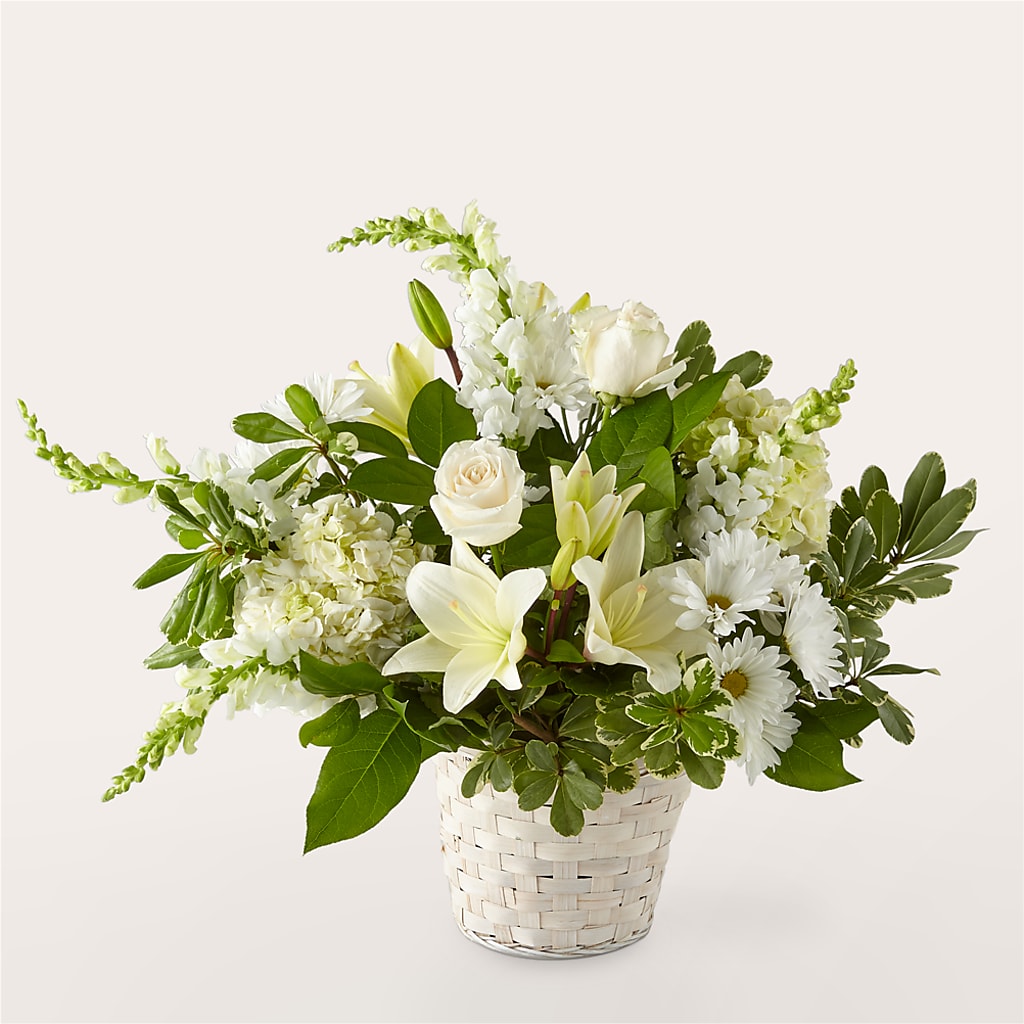 Ivory Elegance Floral Basket – Deux Gars Des Fleurs, Sorel PQ