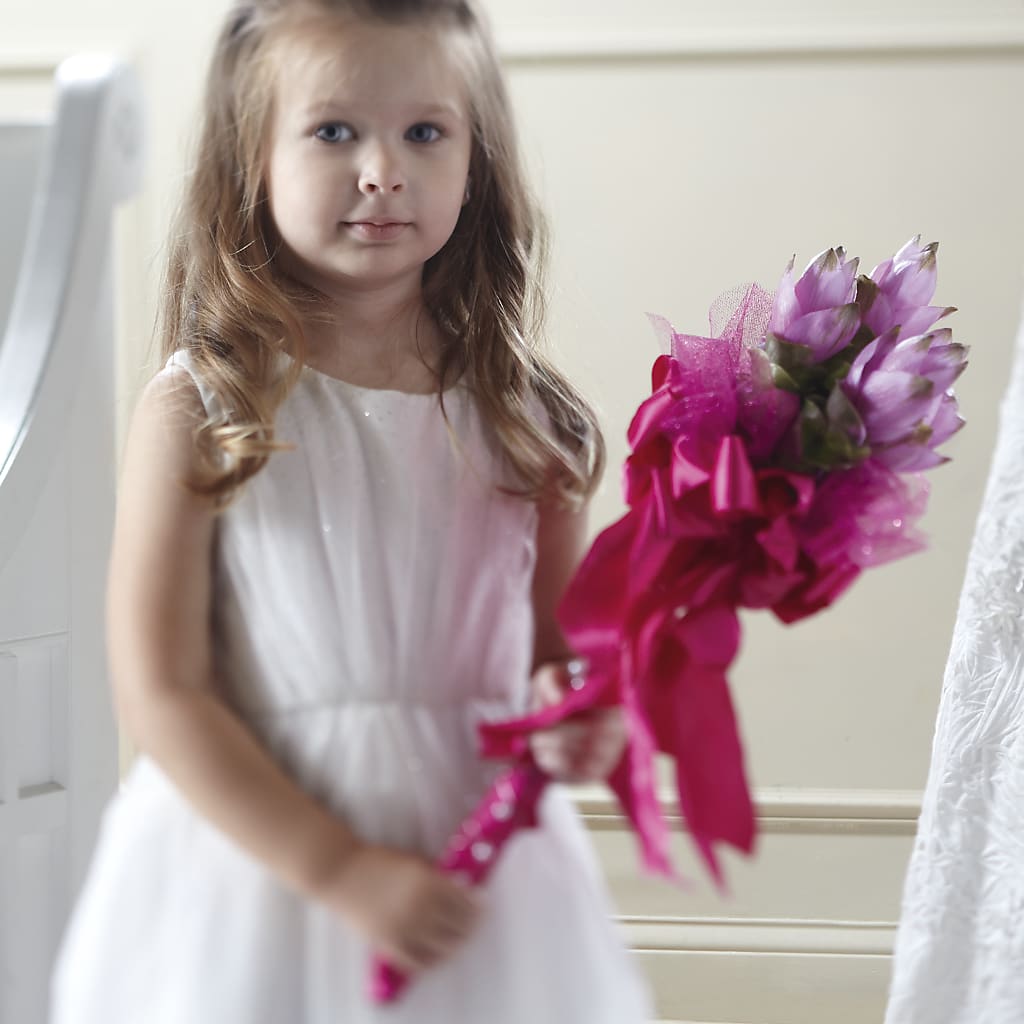 Sparkle Pink Flower Girl Bouquet – Deux Gars Des Fleurs, Sorel PQ