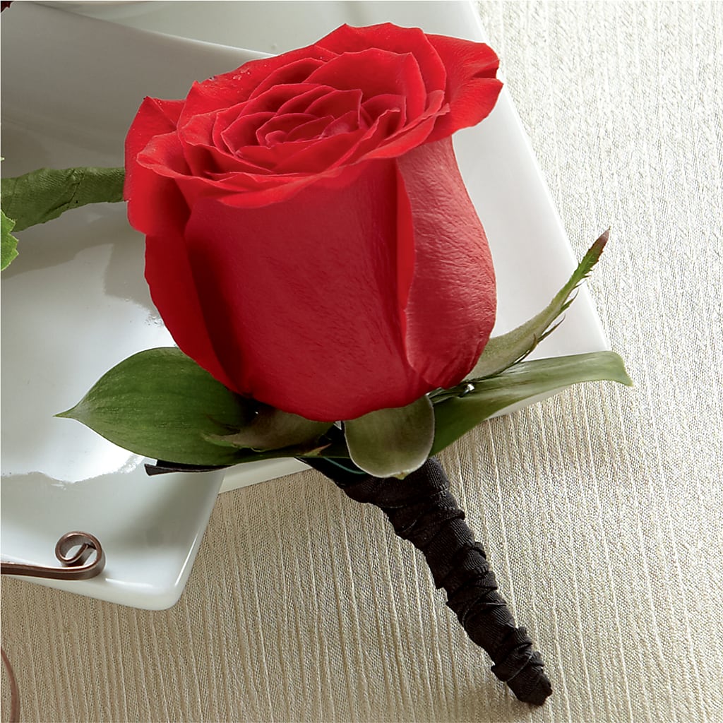 Red Rose Boutonniere – Deux Gars Des Fleurs, Sorel PQ