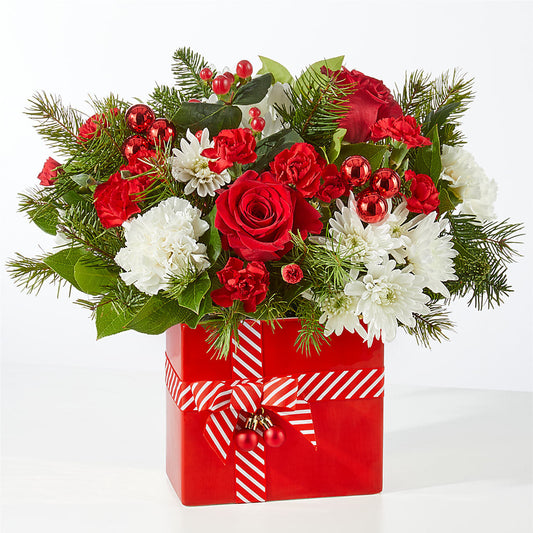 Presents Under the Tree Bouquet –  Deux Gars Des Fleurs, Sorel PQ