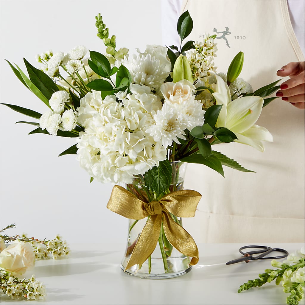 New Beginnings – A Florist Original –  Deux Gars Des Fleurs, Sorel PQ