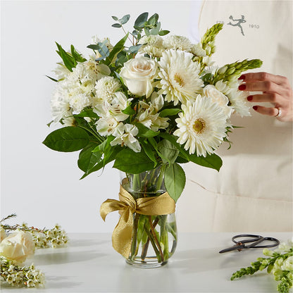 New Beginnings – A Florist Original –  Deux Gars Des Fleurs, Sorel PQ