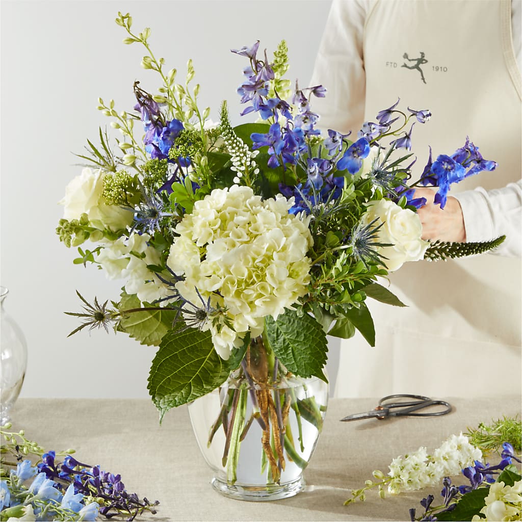 Festival of Lights – A Florist Original –  Deux Gars Des Fleurs, Sorel PQ