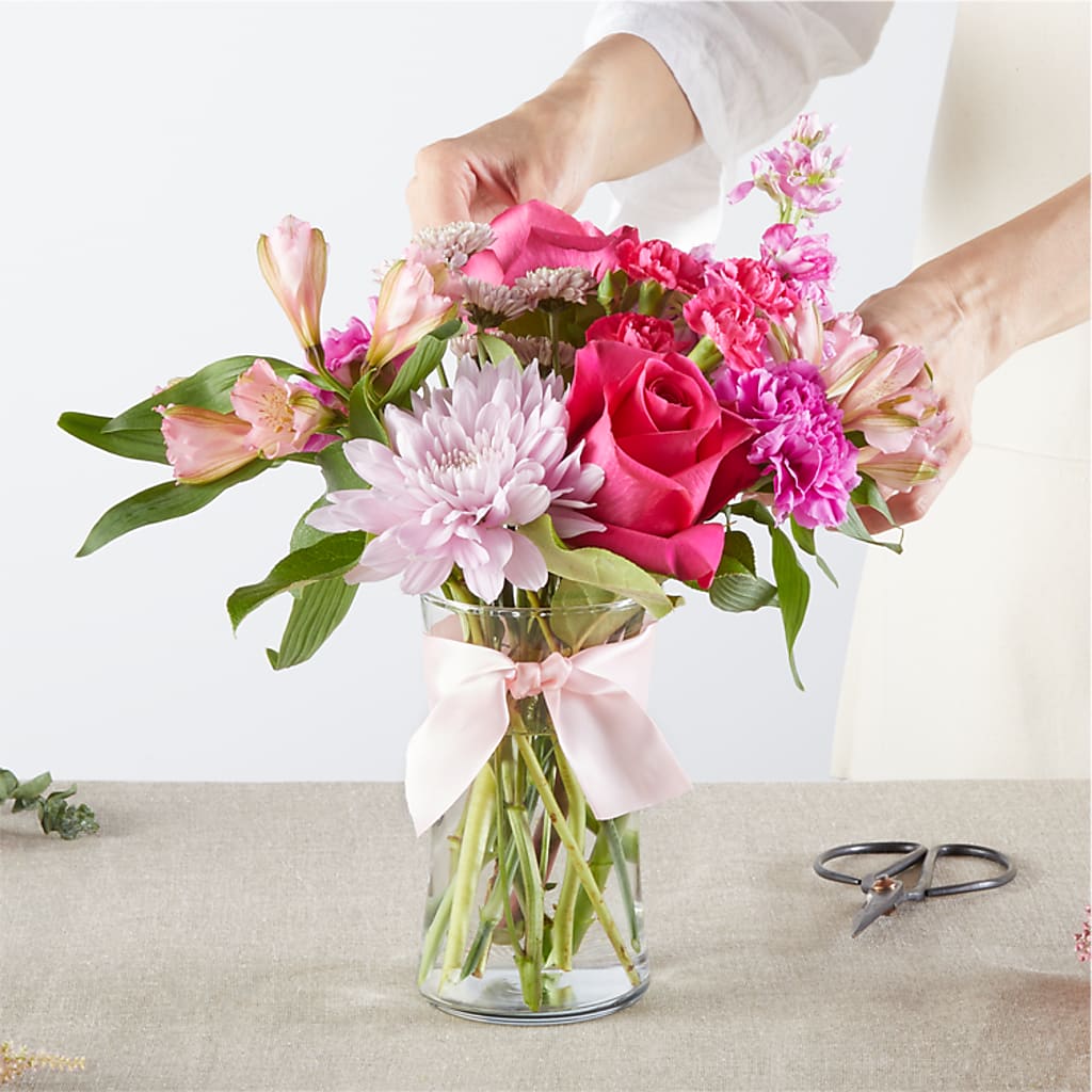 Pink Ribbon - A Florist Original –  Deux Gars Des Fleurs, Sorel PQ