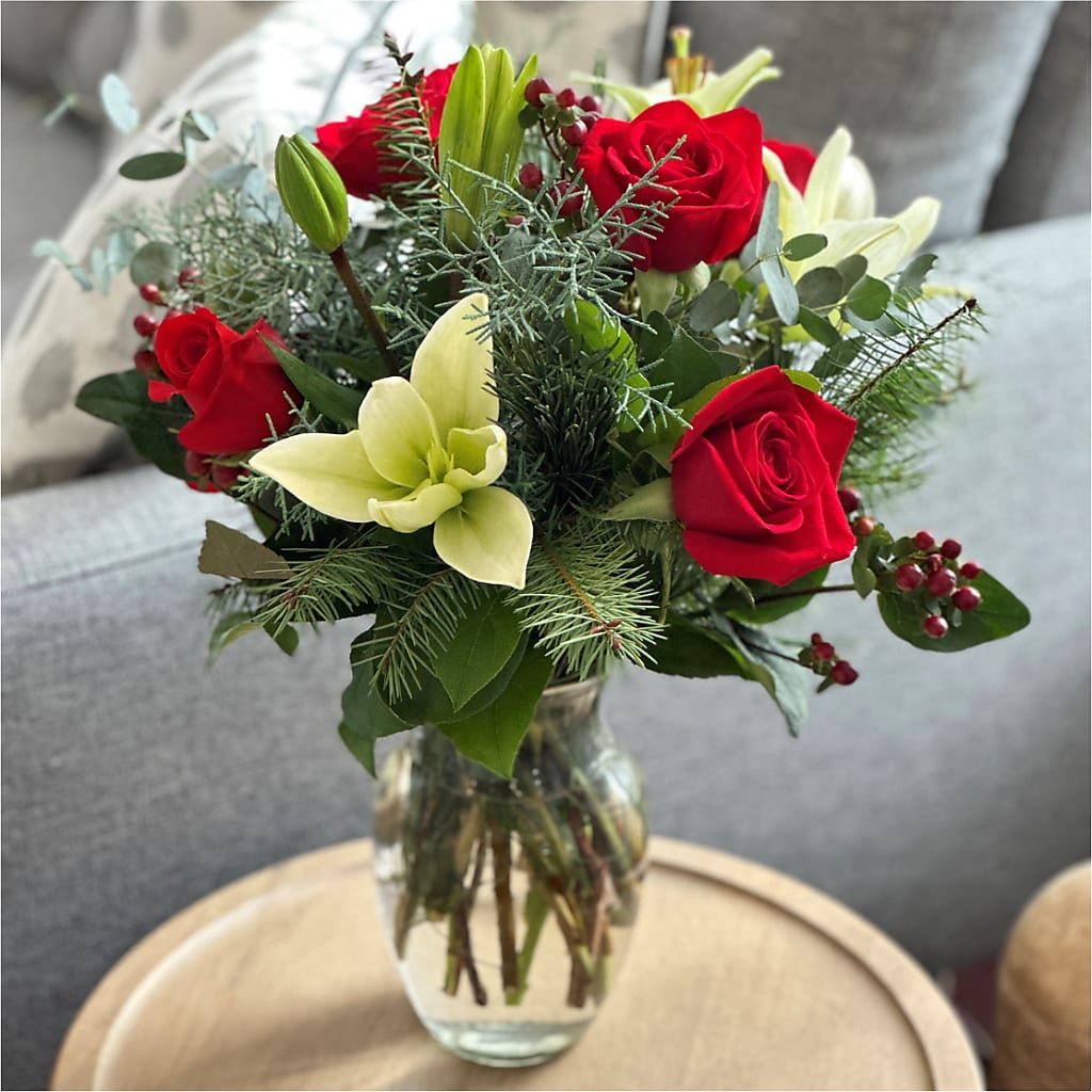 Glittering Lights Bouquet –  Deux Gars Des Fleurs, Sorel PQ