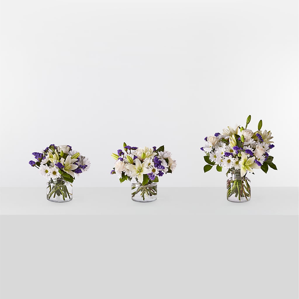 Beyond Blue Bouquet –  Deux Gars Des Fleurs, Sorel PQ