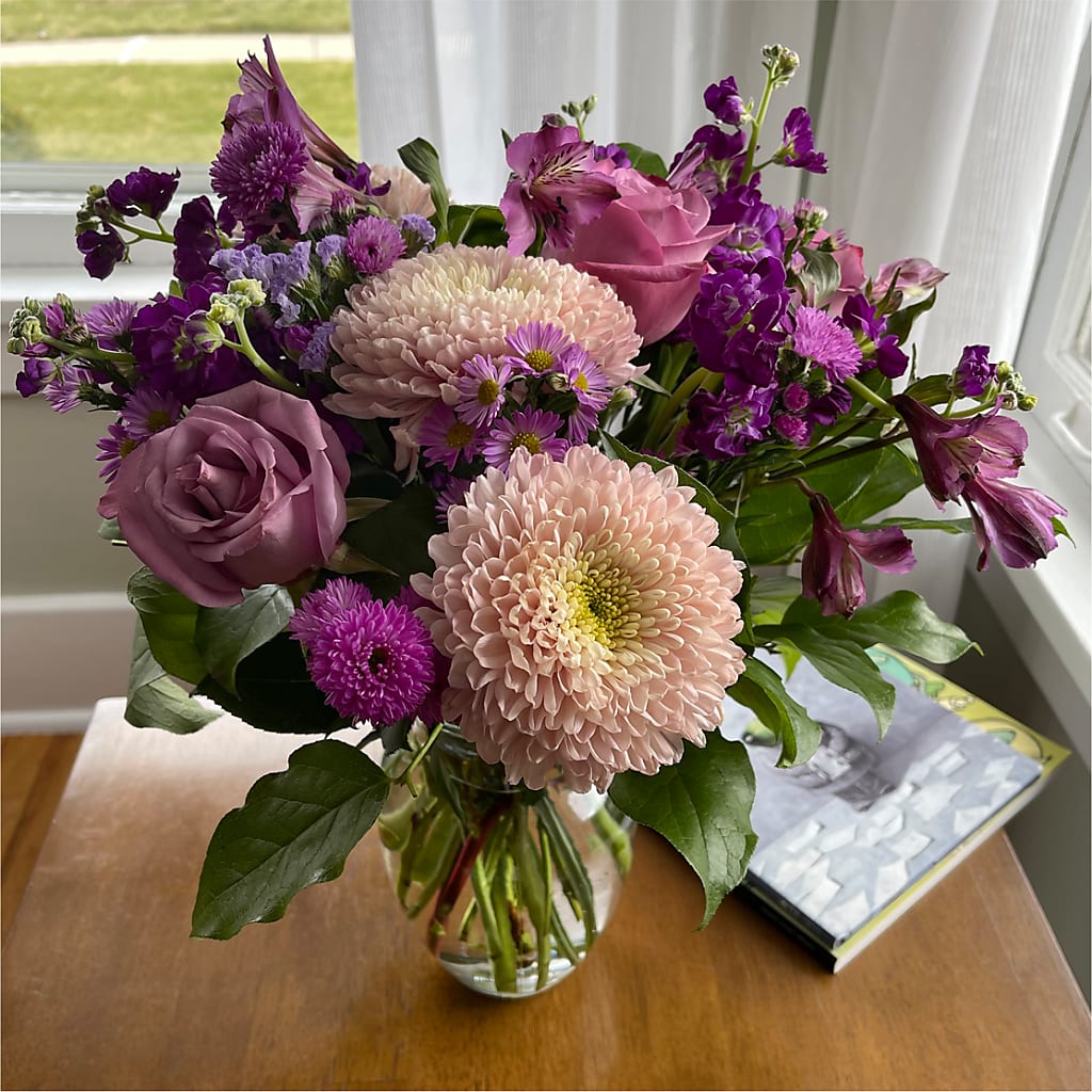 Ultraviolet Bouquet –  Deux Gars Des Fleurs, Sorel PQ