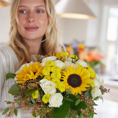 Luminous Morning Bouquet –  Deux Gars Des Fleurs, Sorel PQ