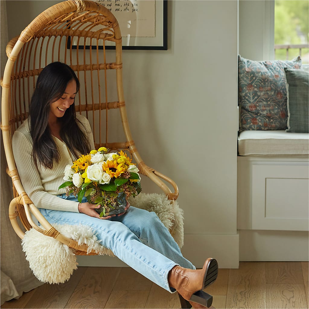 Luminous Morning Bouquet –  Deux Gars Des Fleurs, Sorel PQ