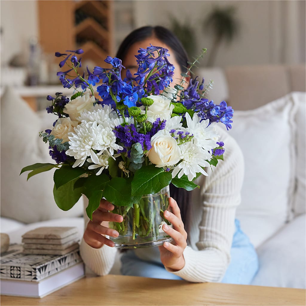 Cerulean Waves Bouquet –  Deux Gars Des Fleurs, Sorel PQ