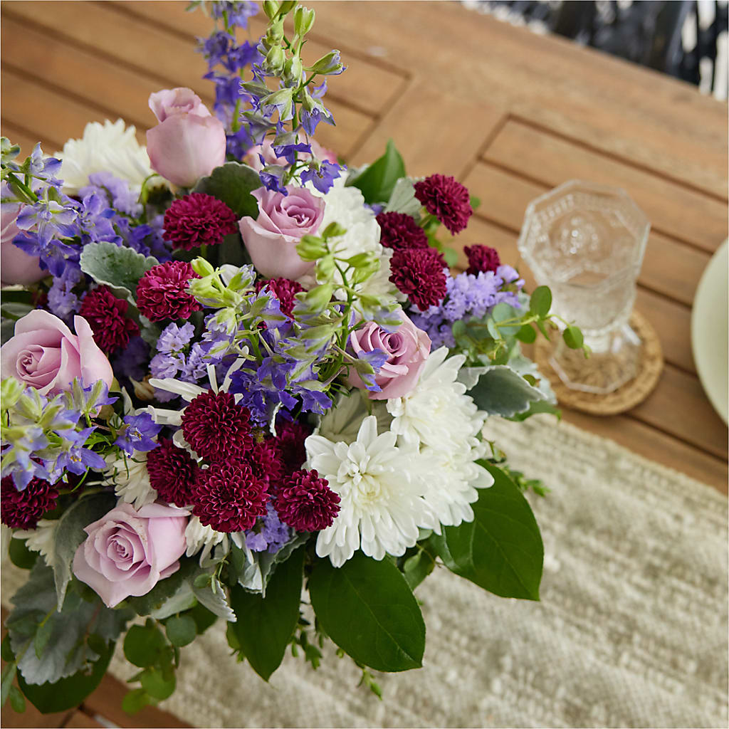 Violet Frost Bouquet –  Deux Gars Des Fleurs, Sorel PQ
