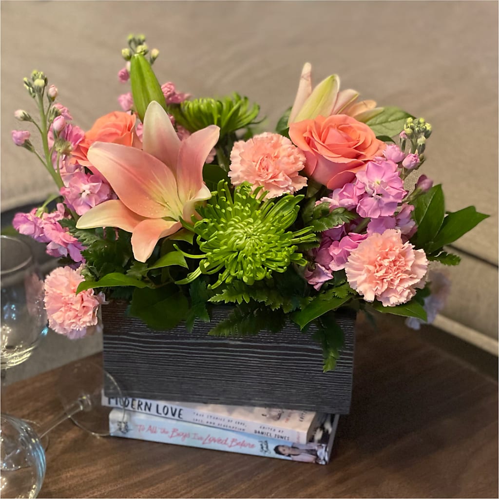 Beautiful Spirit Basket –  Deux Gars Des Fleurs, Sorel PQ
