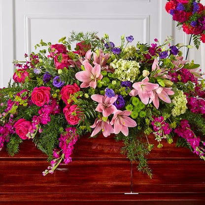 Radiant Tribute Casket Spray –  Deux Gars Des Fleurs, Sorel PQ