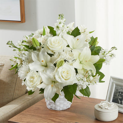 Peaceful Reflections Arrangement –  Deux Gars Des Fleurs, Sorel PQ