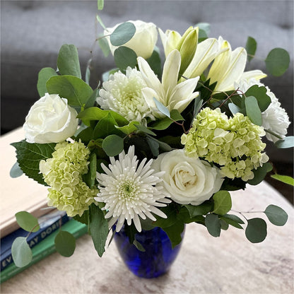Snowy Dreams Bouquet –  Deux Gars Des Fleurs, Sorel PQ