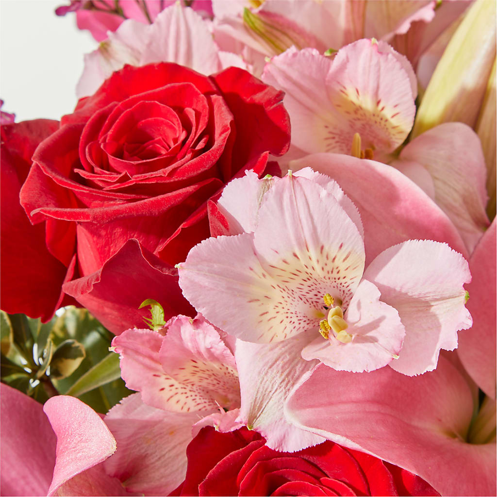 Lucky in Love Bouquet –  Deux Gars Des Fleurs, Sorel PQ