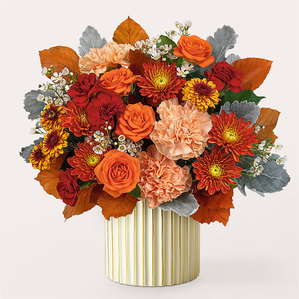 Merlot Bouquet with Ivory Vase –  Deux Gars Des Fleurs, Sorel PQ