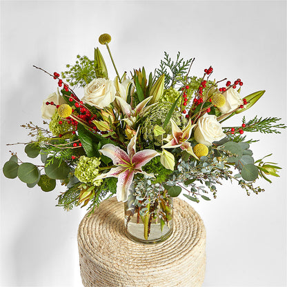 Berry & Bright Bouquet –  Deux Gars Des Fleurs, Sorel PQ