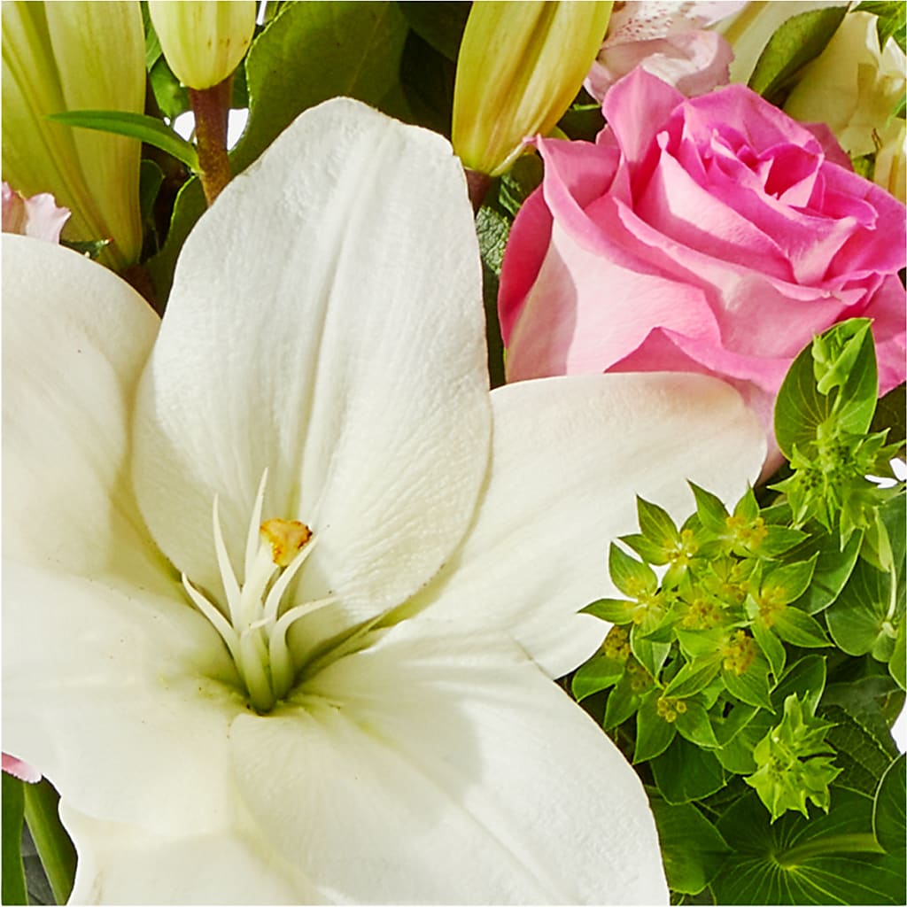 Fondly Bouquet –  Deux Gars Des Fleurs, Sorel PQ