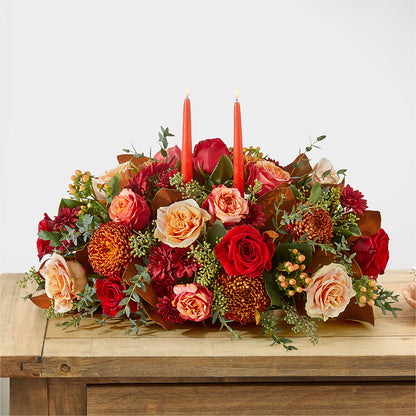 Gather Near Centerpiece –  Deux Gars Des Fleurs, Sorel PQ