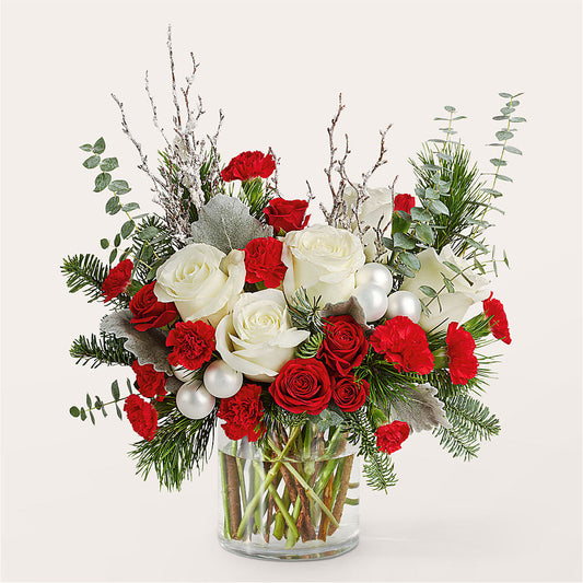 Trimming the Tree Bouquet –  Deux Gars Des Fleurs, Sorel PQ