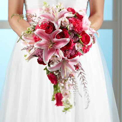 Lily & Rose Bouquet –  Deux Gars Des Fleurs, Sorel PQ
