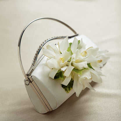 White Purse Decor –  Deux Gars Des Fleurs, Sorel PQ